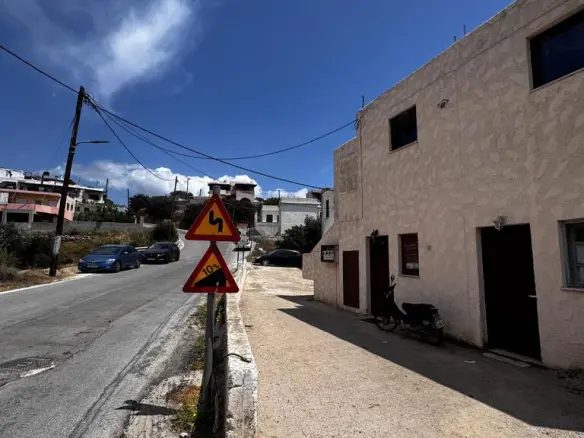 Complex Of 320 M² In Crete