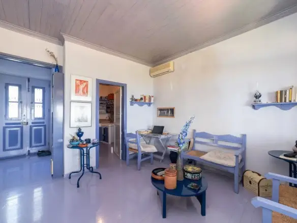 Detached House In Thasos, Greece (200 M²)