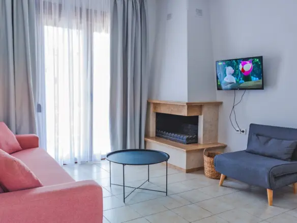 Hotel In Sithonia, Greece (320 M²)