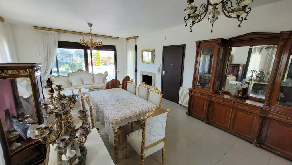 Villa Of 167 M² In The Suburbs Of Thessaloniki