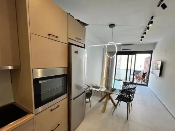 1-bedroom Flat In Center Of Thessaloniki, Greece (55 M²)