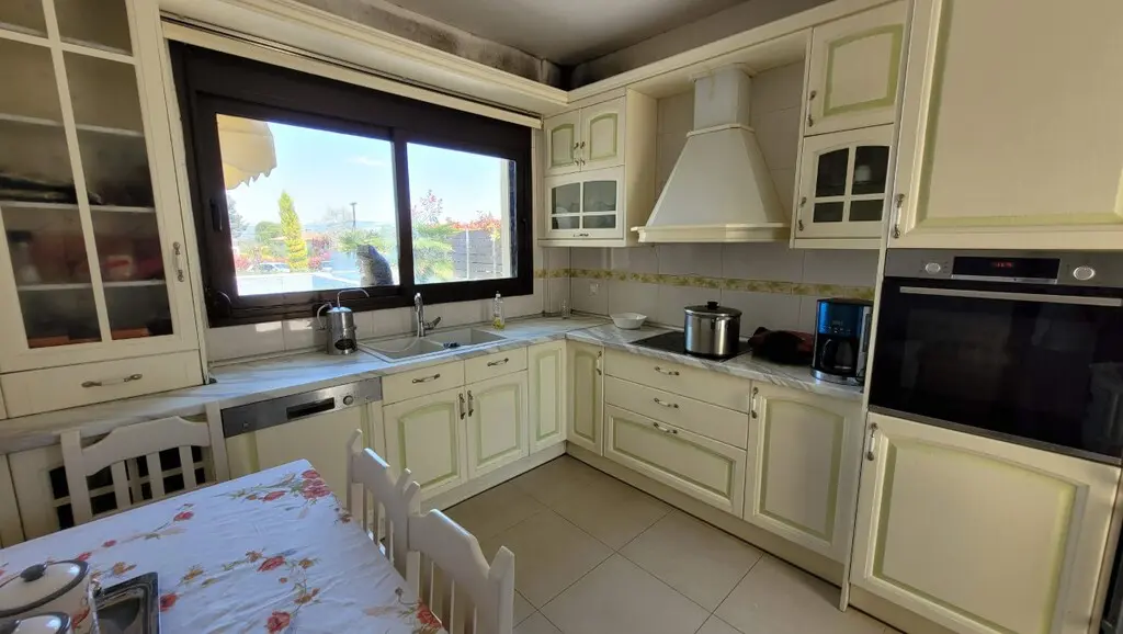 Villa Of 167 M² In The Suburbs Of Thessaloniki