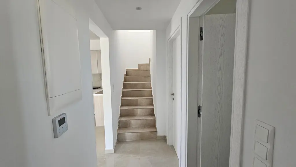 Duplex Of 136 M² In Crete