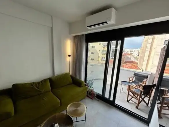 1-bedroom Flat In Center Of Thessaloniki, Greece (55 M²)