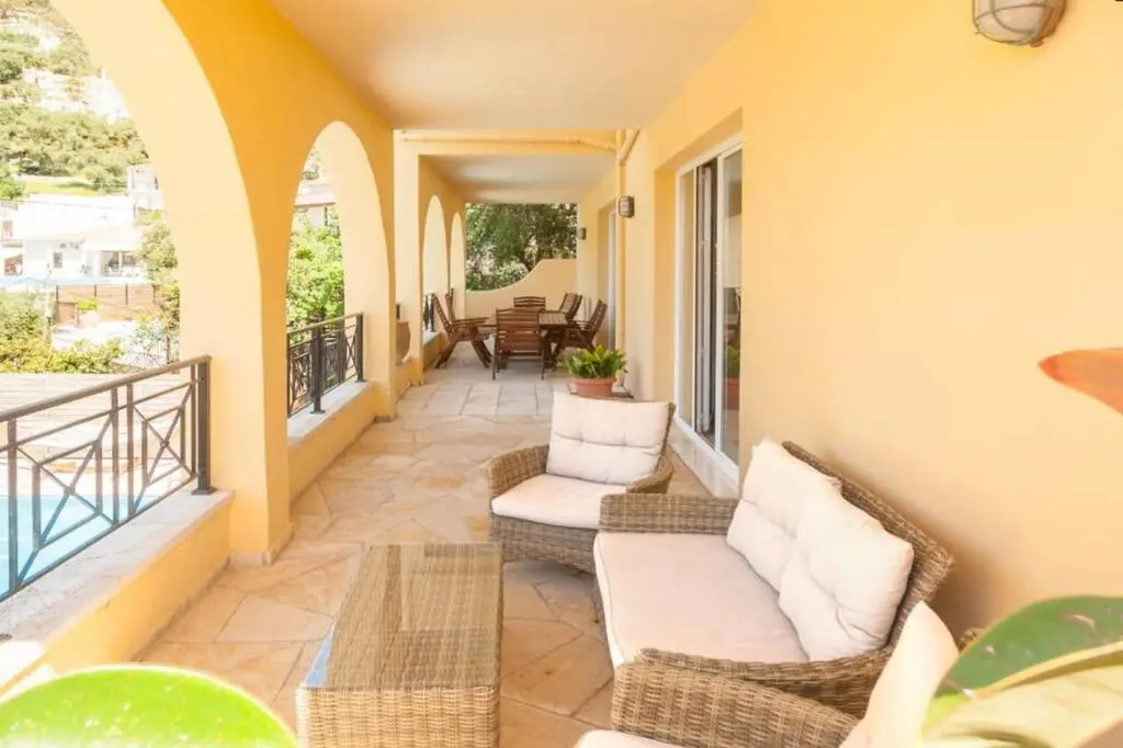 For Sale Villa 245 M² In Corfu