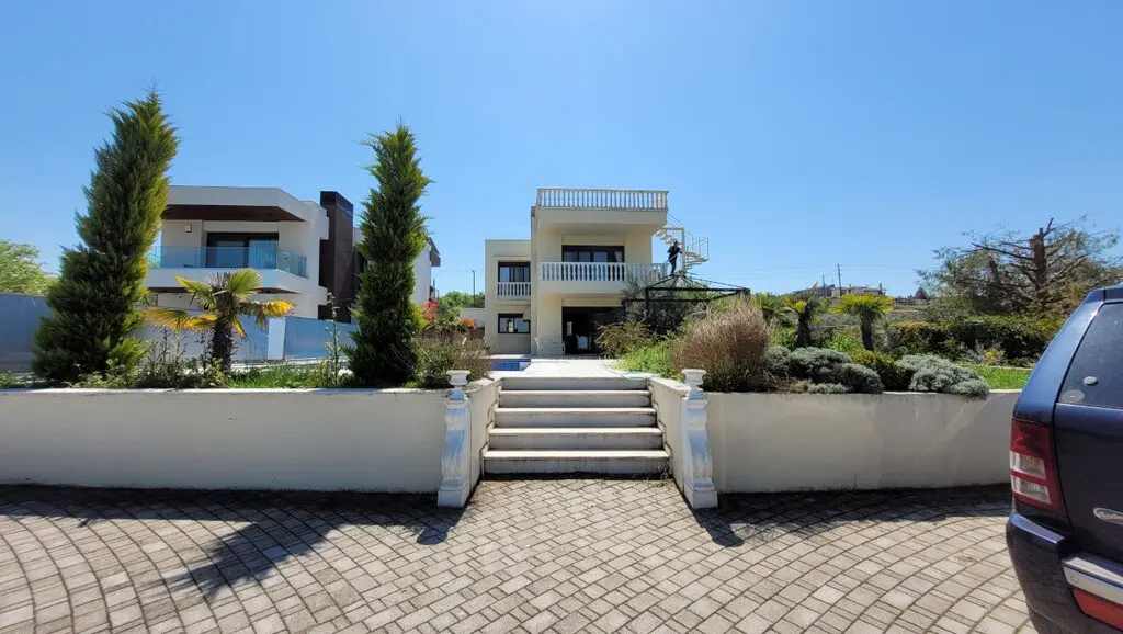 Villa Of 167 M² In The Suburbs Of Thessaloniki