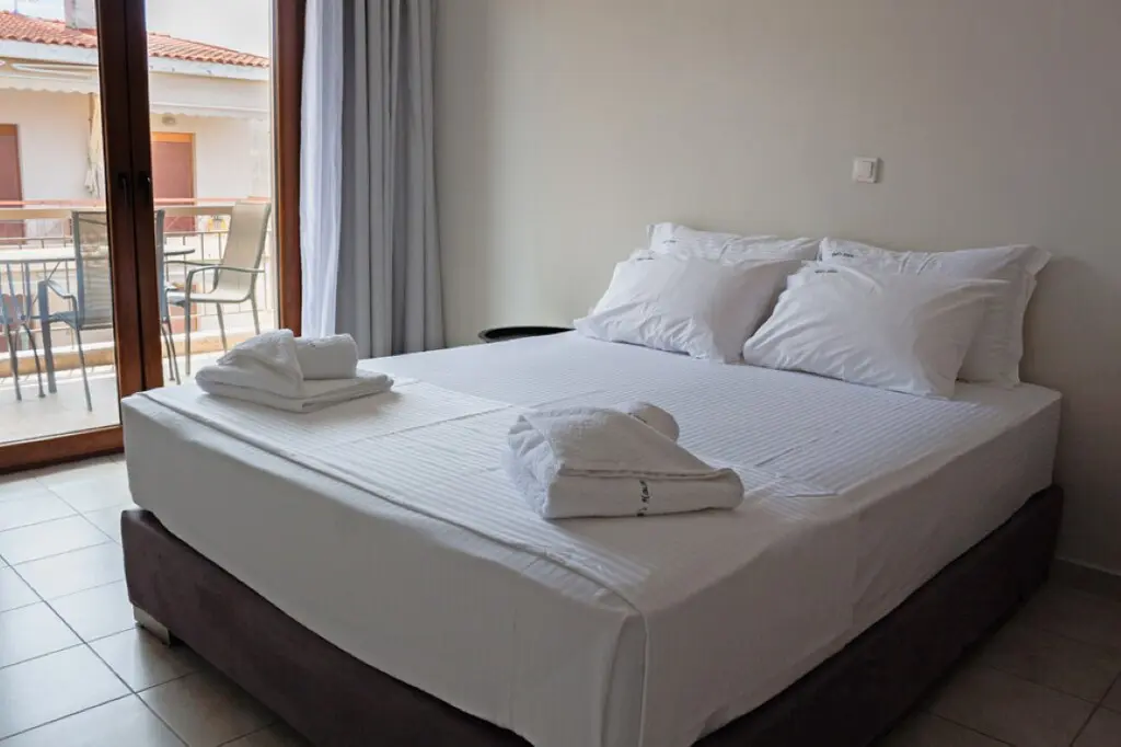 Hotel Of 320 M² In Sithonia, Chalkidiki