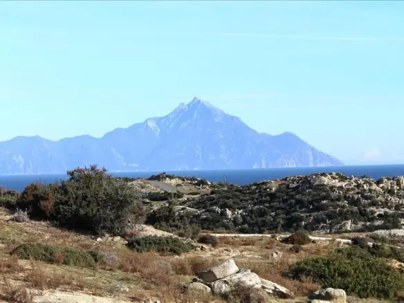 Land Of 500 M² In Kriaritsi