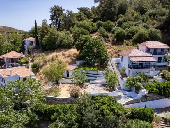 Detached House In Thasos, Greece (200 M²)