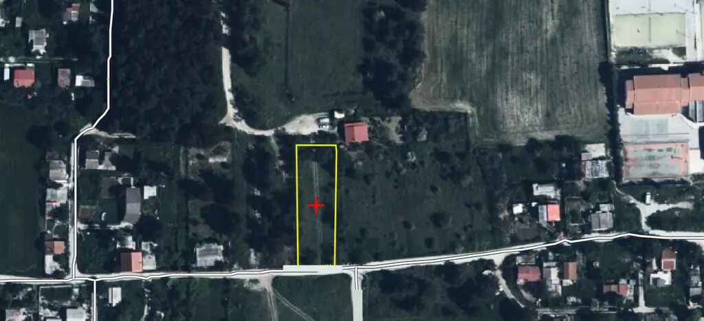 Land Of 1240 M² In Thessaloniki