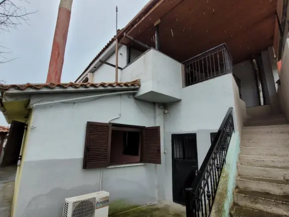 4-bedroom Maisonette In Thermi, Greece (140 M²)