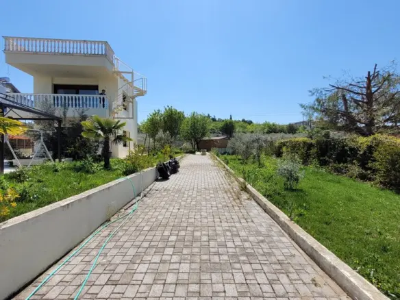 3-bedroom Villa In Thermi, Greece (167 M²)