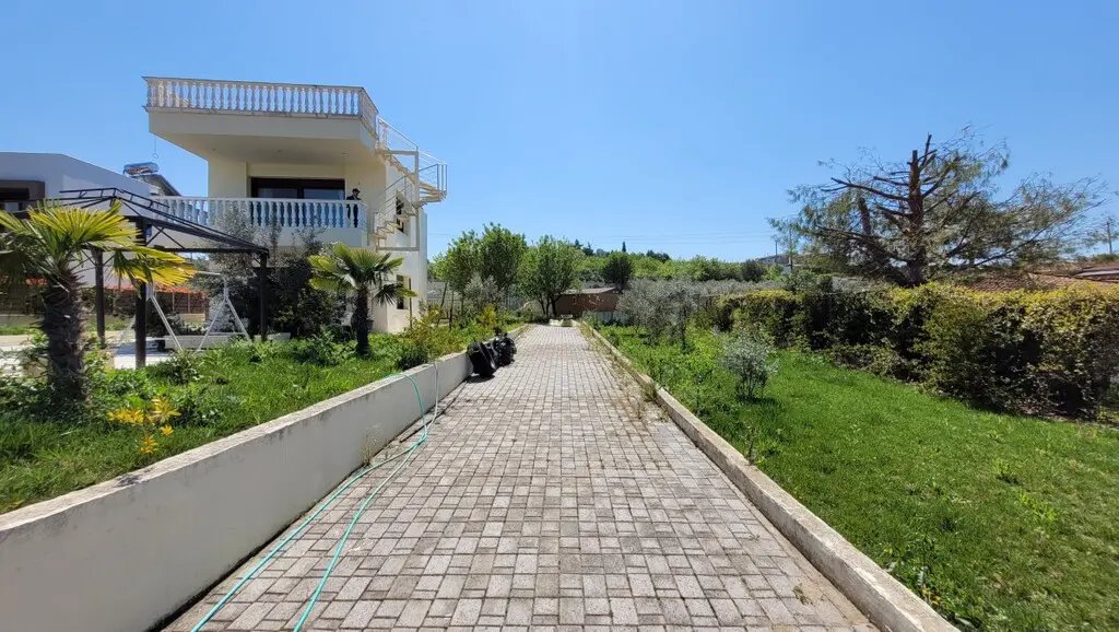 Villa Of 167 M² In The Suburbs Of Thessaloniki