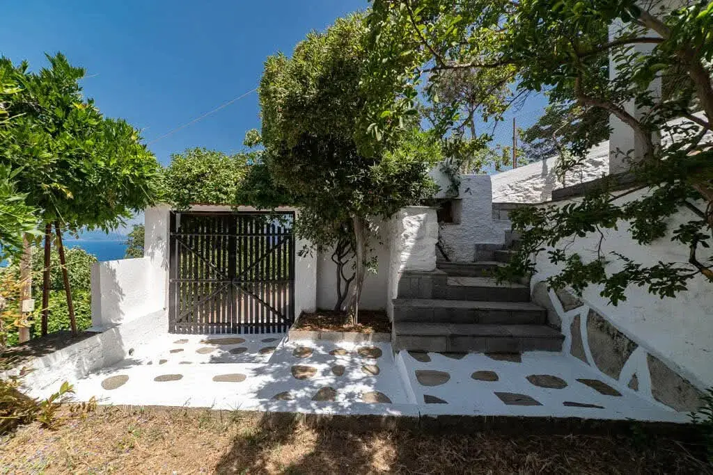Detached House Of 200 M² On The Island Of Thassos