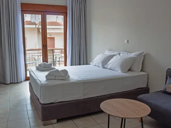 Hotel In Sithonia, Greece (320 M²)