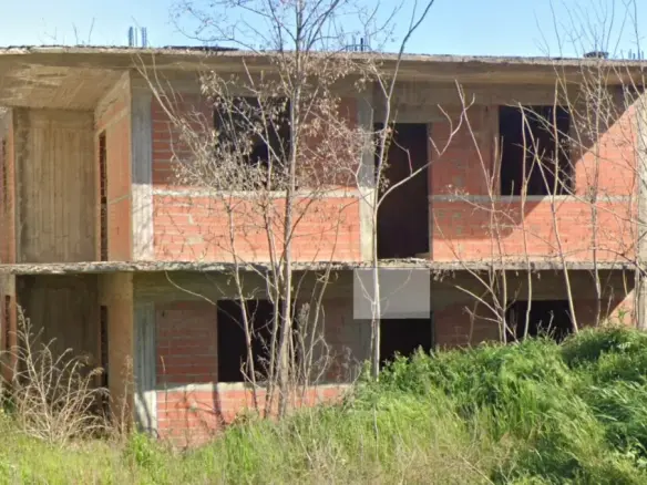 Detached House In Mikra, Greece (160 M²)