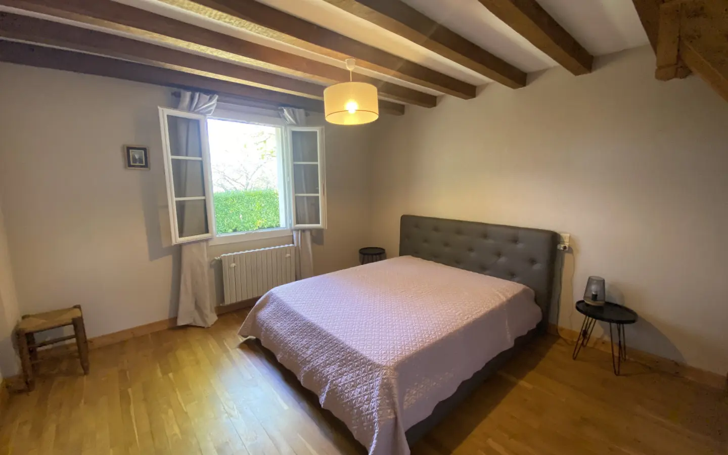 Apartment Of 80 M² With Shops And Railway Station Within Walking Distance In City Center