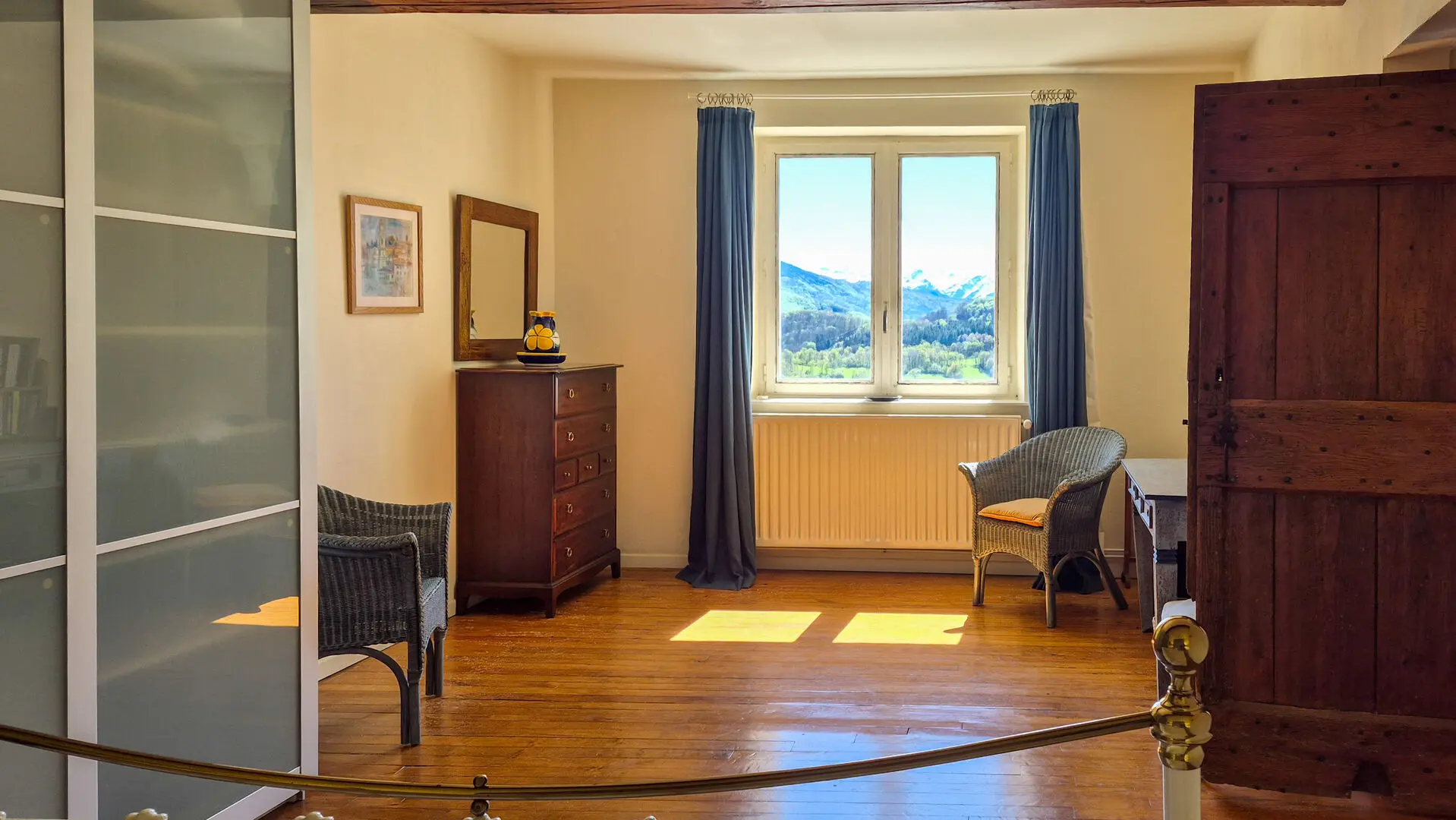 House Of 5 Bedrooms With Guest Cottage, Pool, And Pyrenees Views