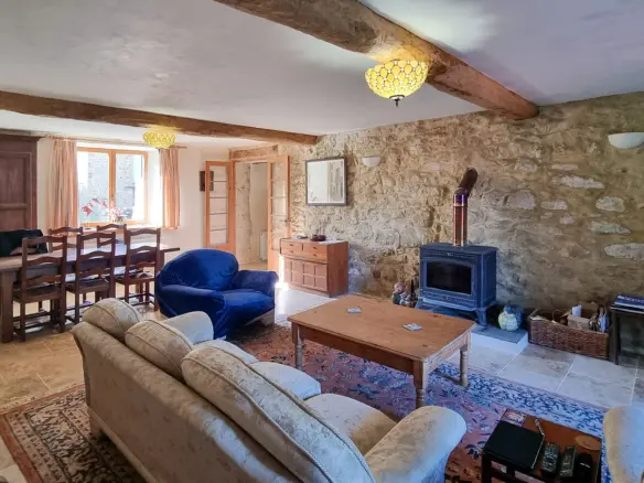 Stone Farmhouse Of 250 M² With Land, Views, And Privacy In Mirepoix