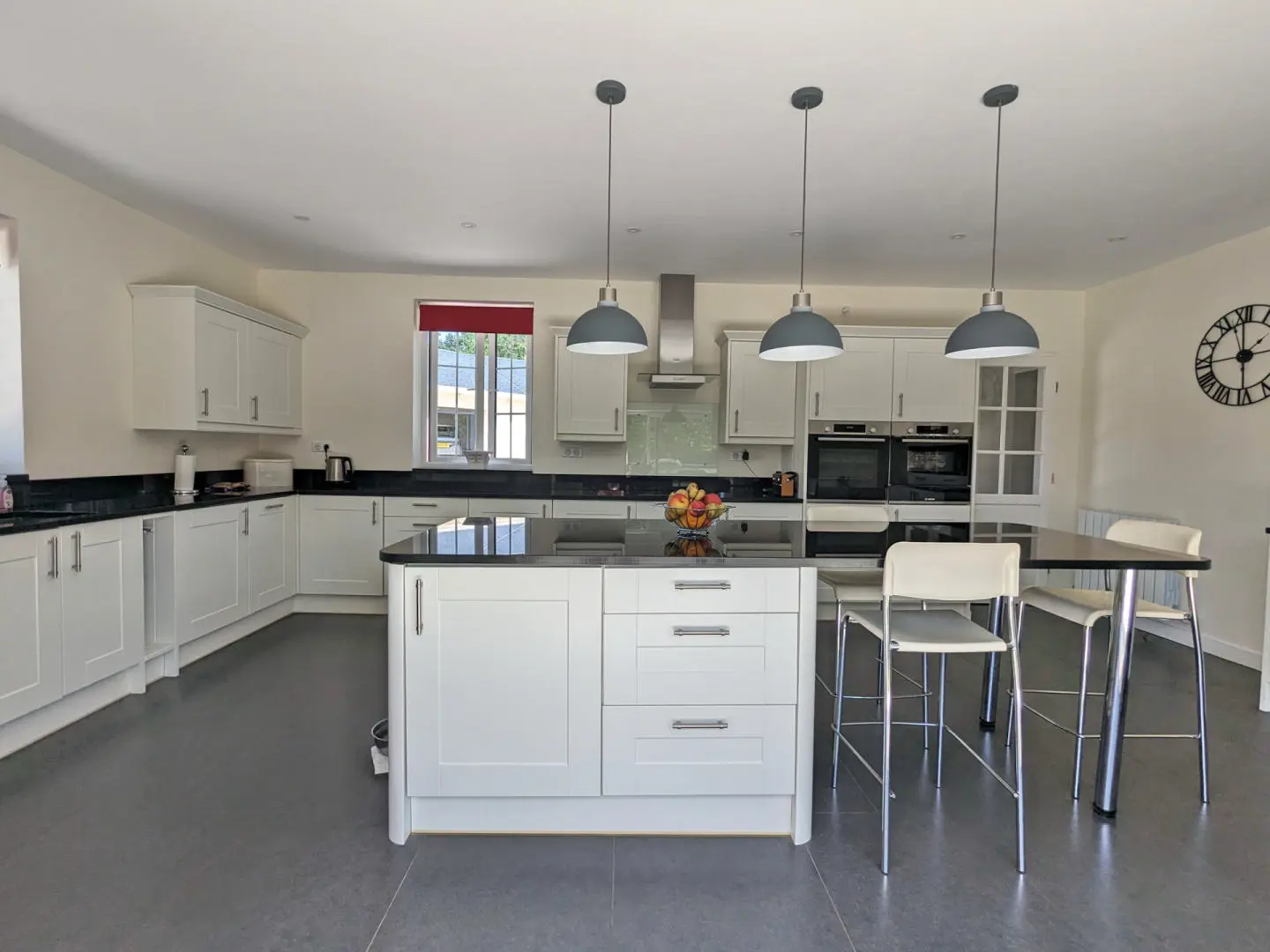 Maison De Maître Of 21 Acres With Guest Cottage And Pool In Vienne