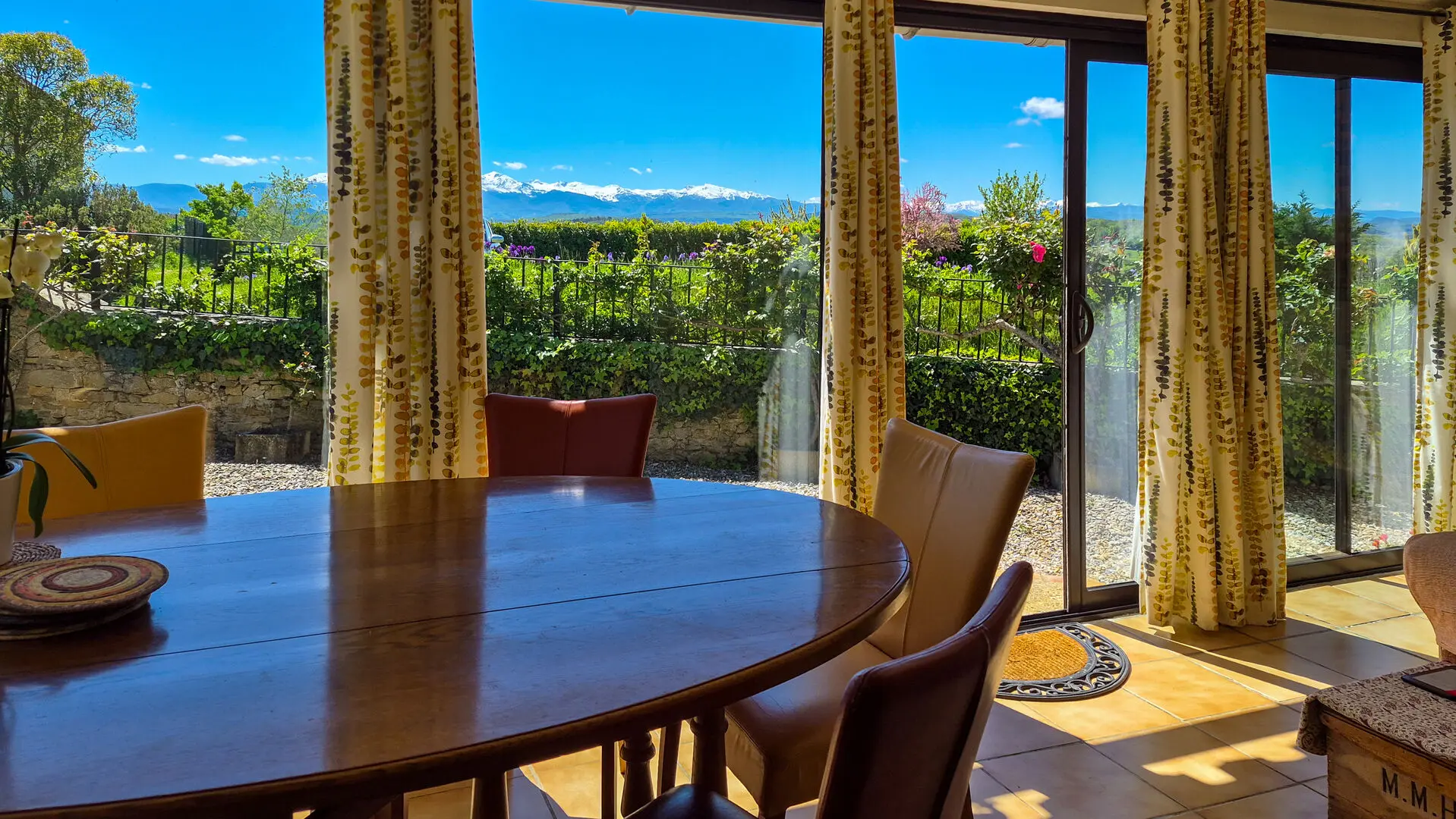 Куќа од 6 спални соби со базен, градини и поглед на Пиринеите на 15 минути од Мирепоа