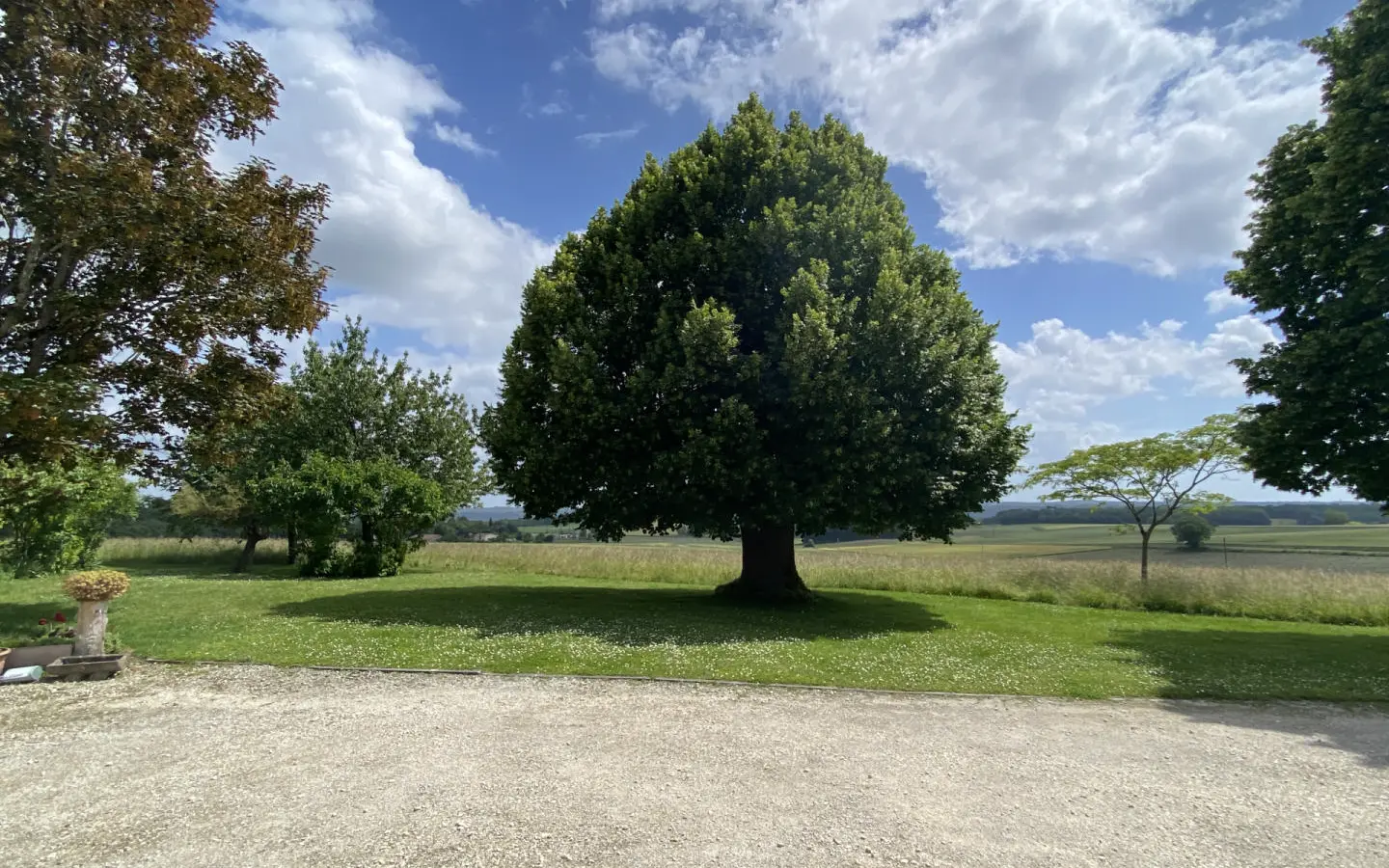 Country Property Of 190 M² With Views Near Chalais