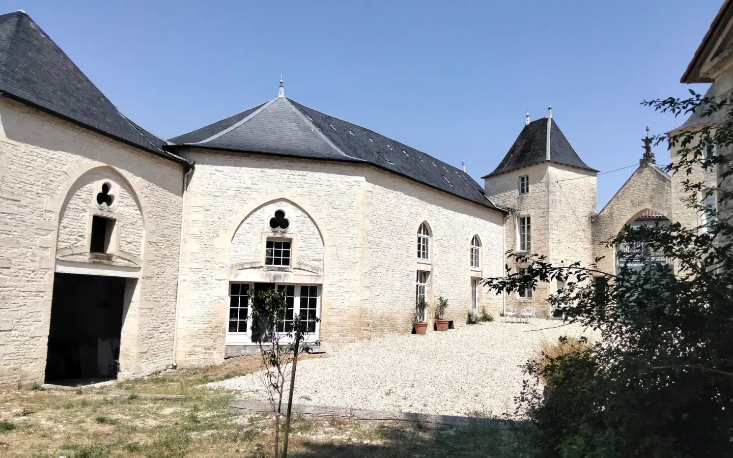 Logis Of 215 M² With Historic Features In Tusson, Charente