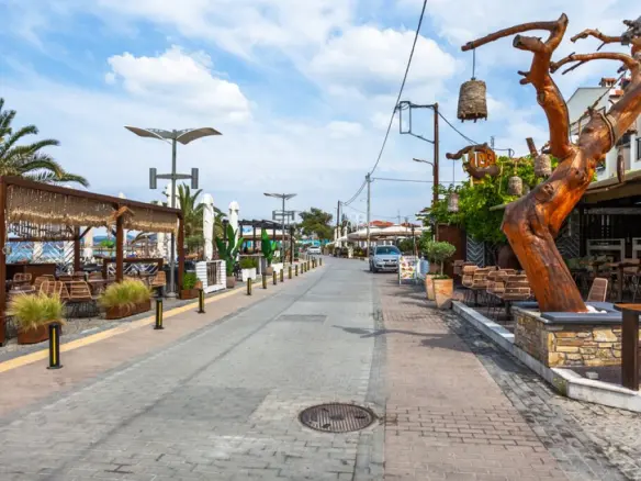 Hotel In Sithonia, Greece (320 M²)