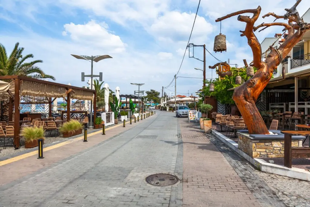 Hotel Of 320 M² In Sithonia, Chalkidiki