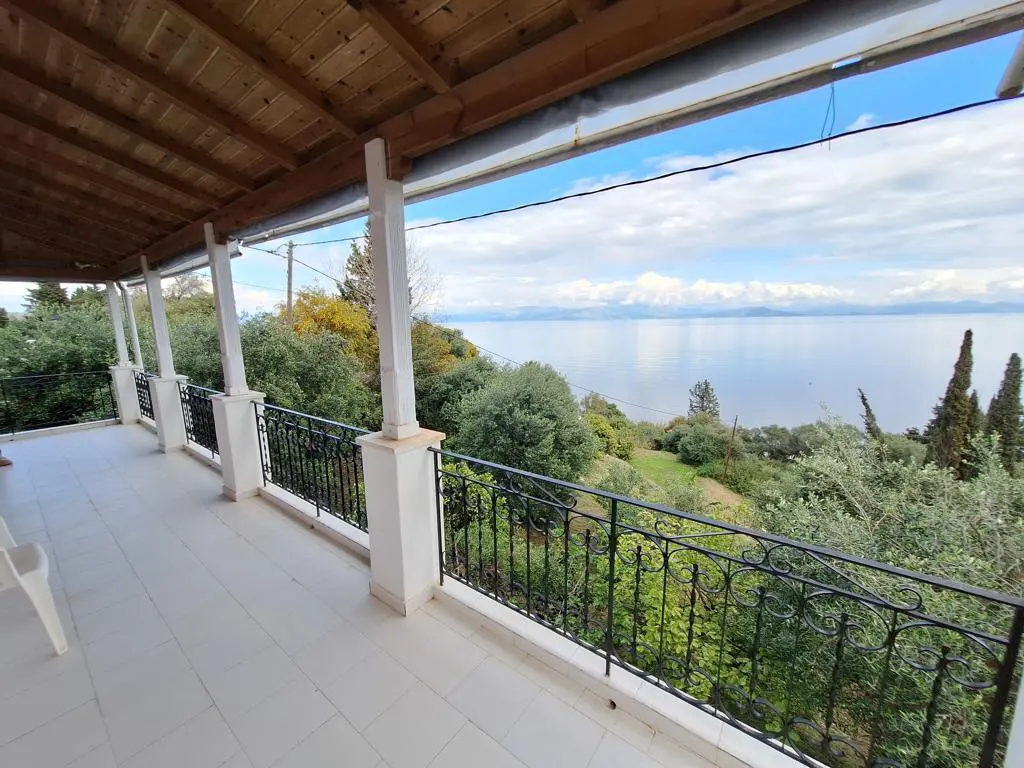 Detached House Of 150 M² In Corfu