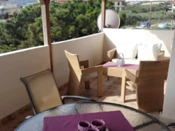 Business In Aristotle, Greece (300 M²)