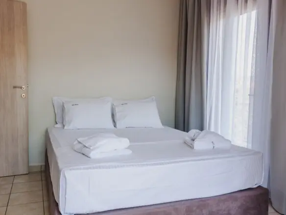 Hotel In Sithonia, Greece (320 M²)