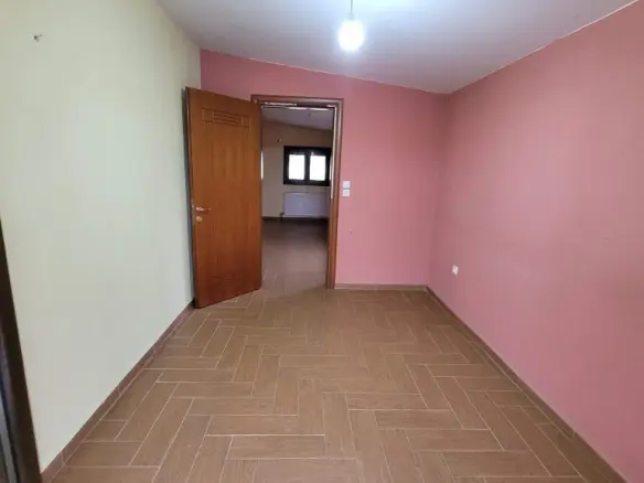 4-bedroom Maisonette In Thermi, Greece (140 M²)