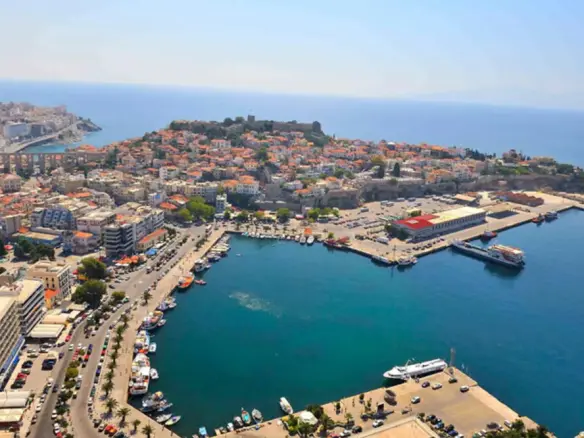 Hotel Of 500 M² In Kavala