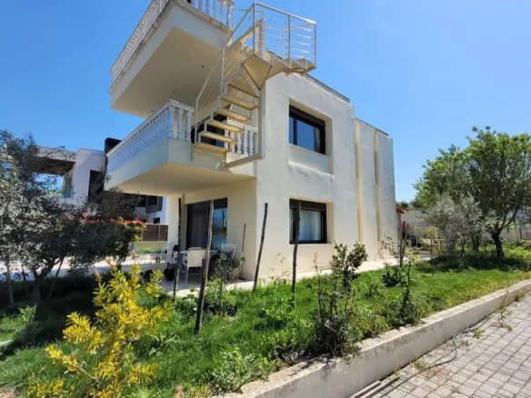 3-bedroom Villa In Thermi, Greece (167 M²)