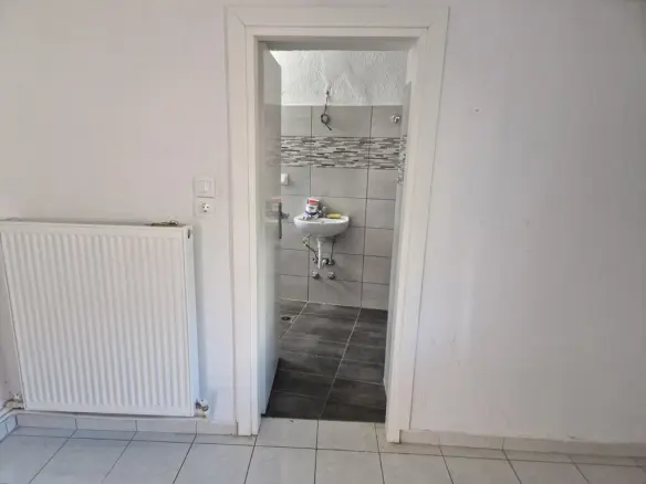 4-bedroom Building In Prosotsani, Greece (168 M²)
