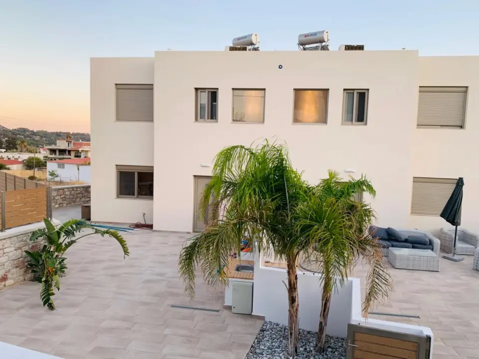 Villa Of 200 M² In Rhodes