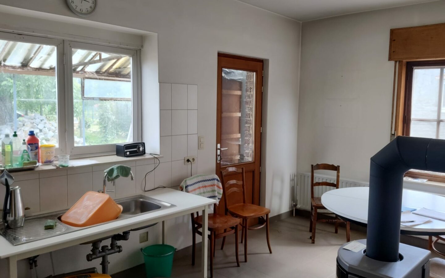 Spacious Family Home In A Quiet Area, Only About 15 Km From Brussels, With Large Garden, Parking, Attic And Basement,…