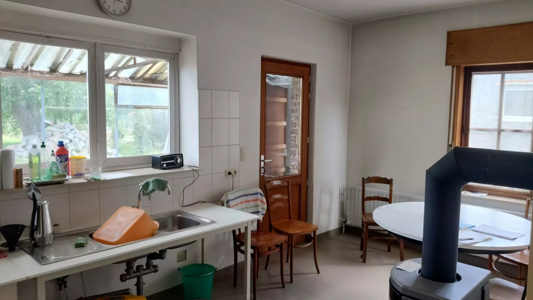 Spacious Family Home In A Quiet Area, Only About 15 Km From Brussels, With Large Garden, Parking, Attic And Basement,…