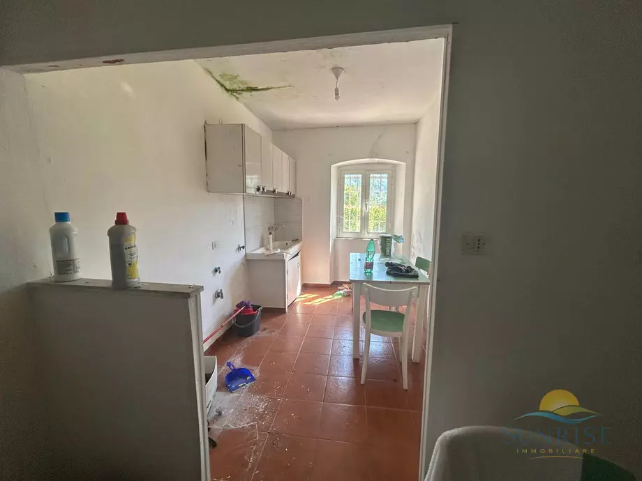 Country House Of 100 M² With Green And Quiet Area