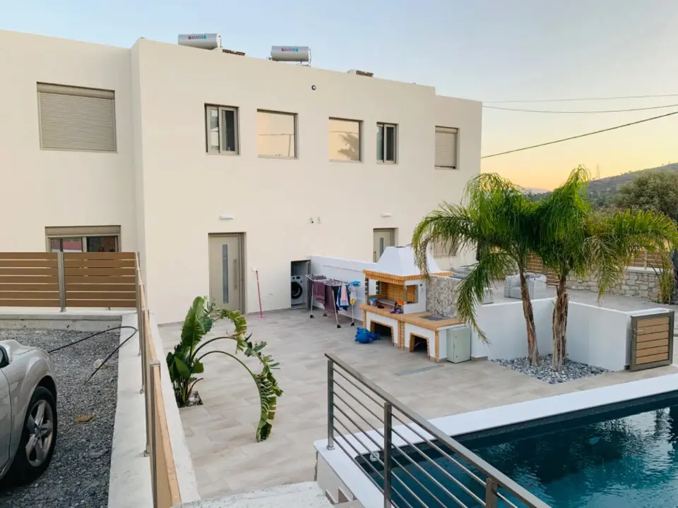 Villa Of 200 M² In Rhodes