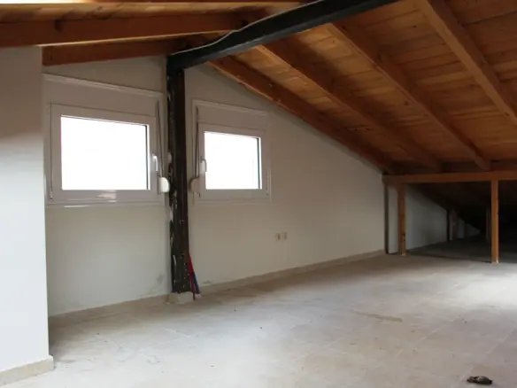 2-bedroom Maisonette In Pefka, Greece (150 M²)