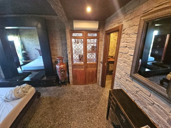 4-bedroom House In Lloret De Mar, Spain (273 M²)