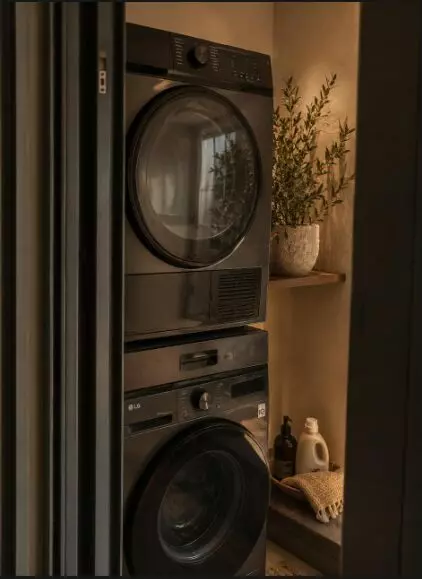 Luxury Short-let Apartment | Voula Center
