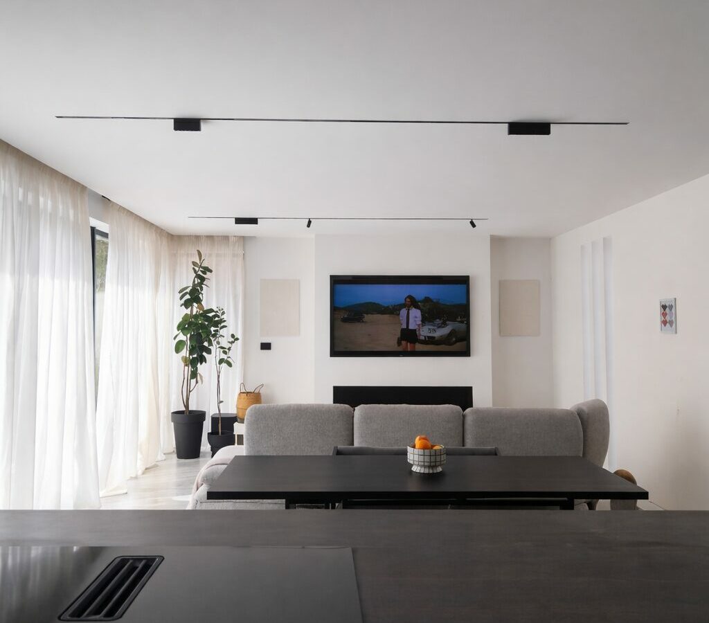 Detached House Of 180 M² With Modern Design Near Labin In Walking Distance To Old Town