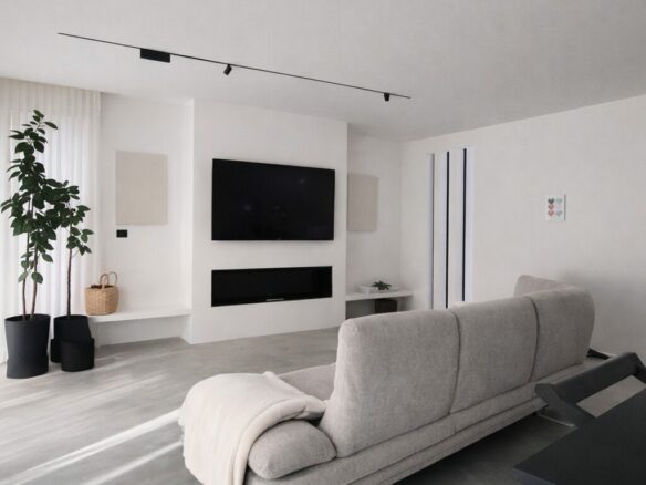 Detached House Of 180 M² With Modern Design Near Labin In Walking Distance To Old Town