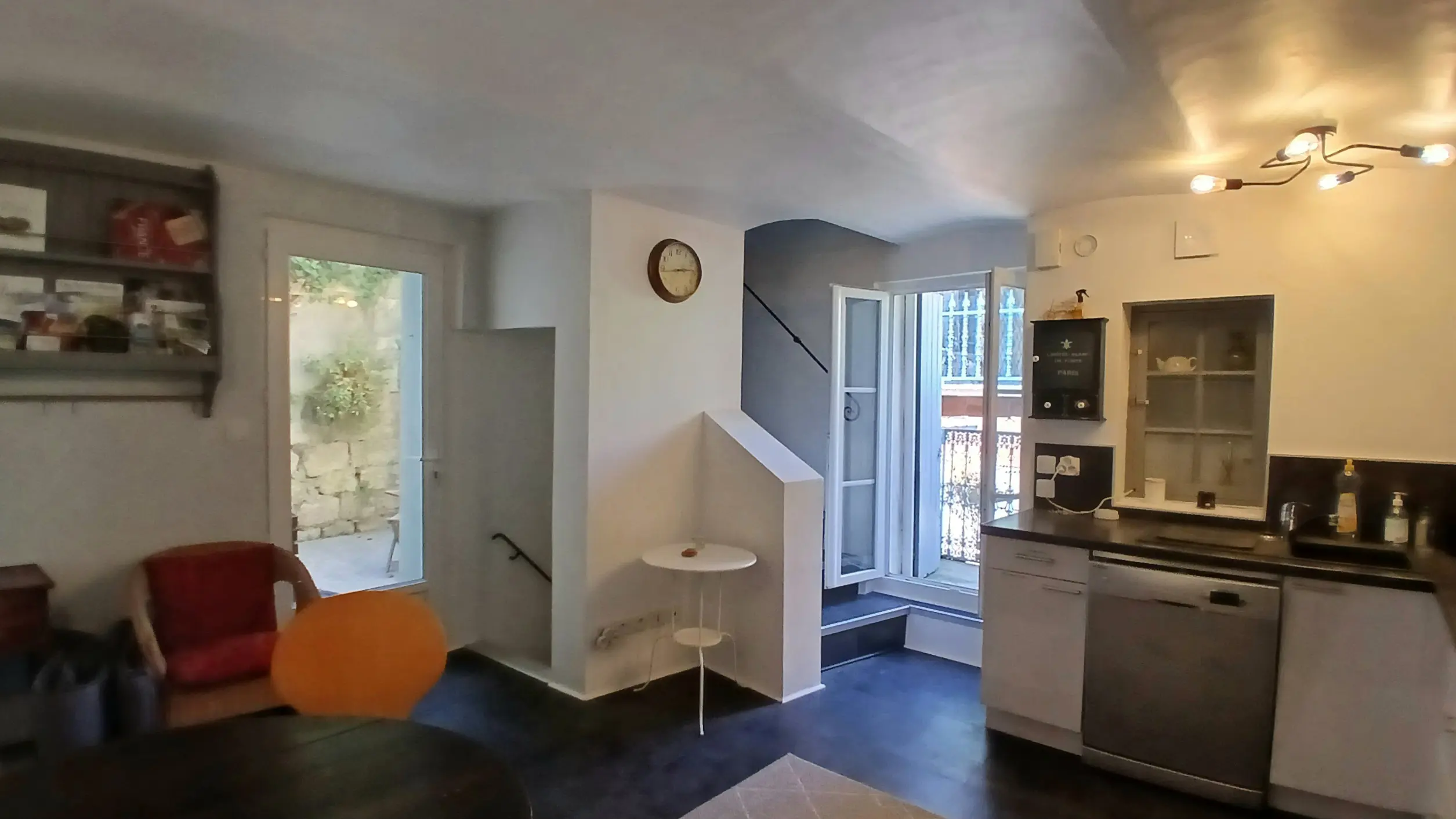 House Of 53 M² In Magalas, France