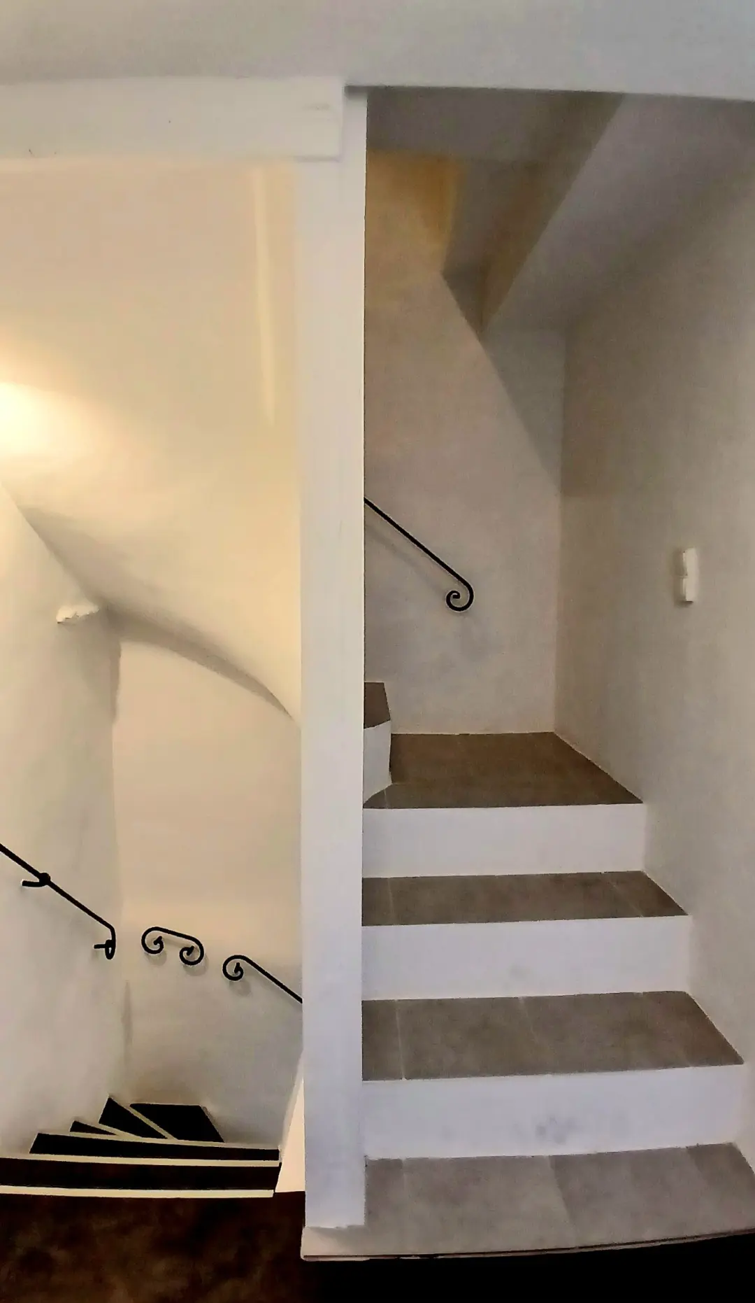 House Of 53 M² In Magalas, France