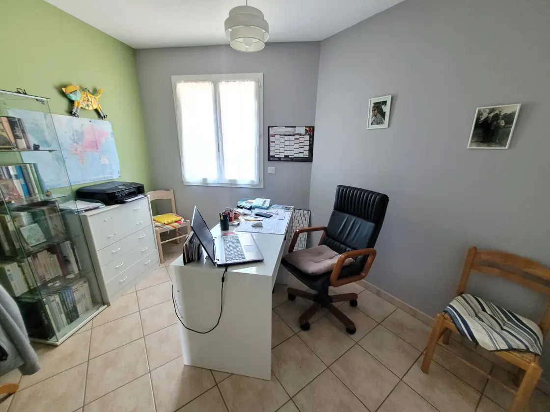 Detached House Of 190 M² In Puimisson