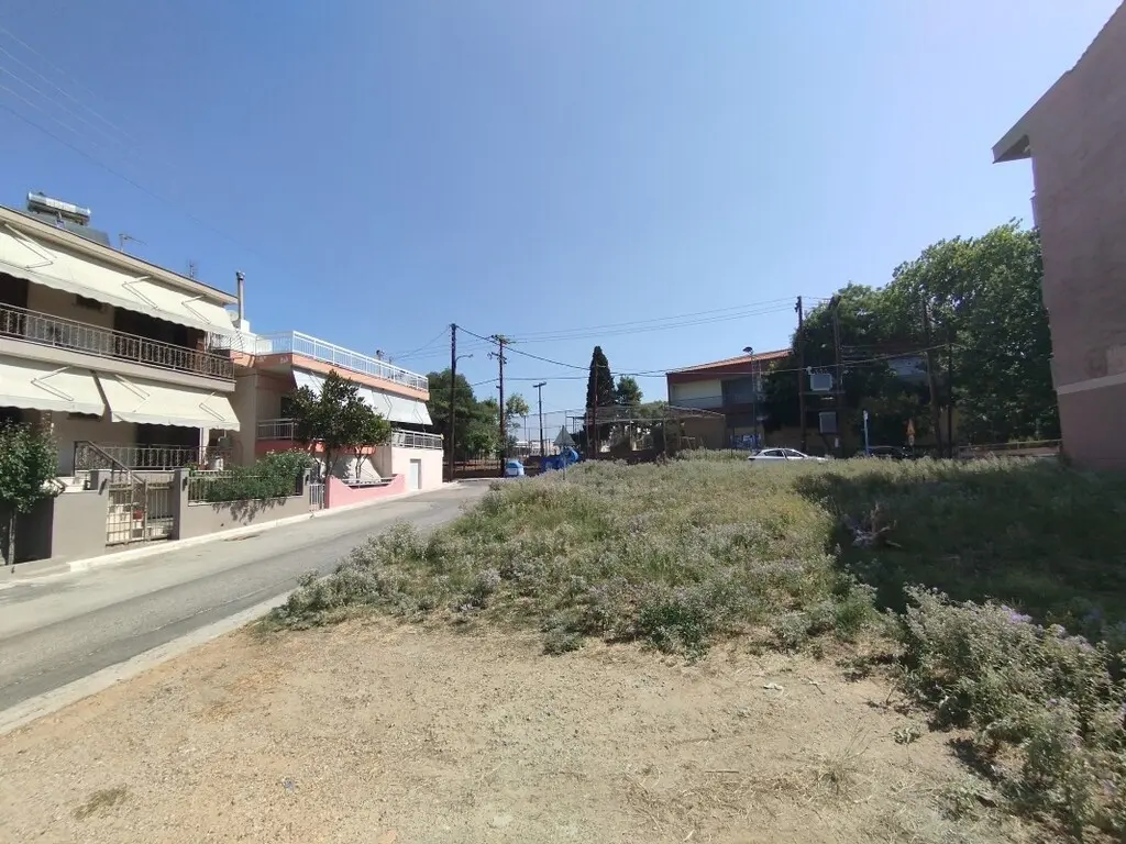 Land Of 547 M² In The Suburbs Of Thessaloniki